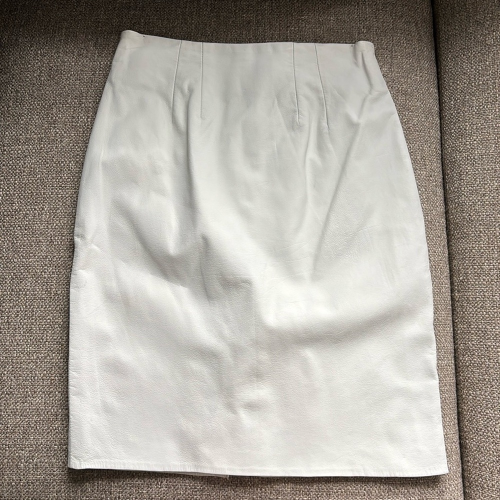 Vintage white leather pencil skirt